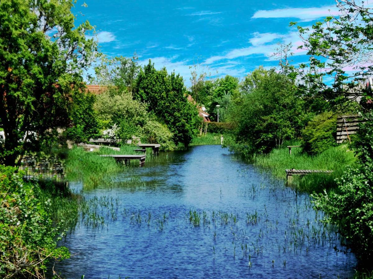 אנג'ום 3 Pers Waterfront Swedish House W Sauna, Modern Kitchen And Private Terrace מראה חיצוני תמונה
