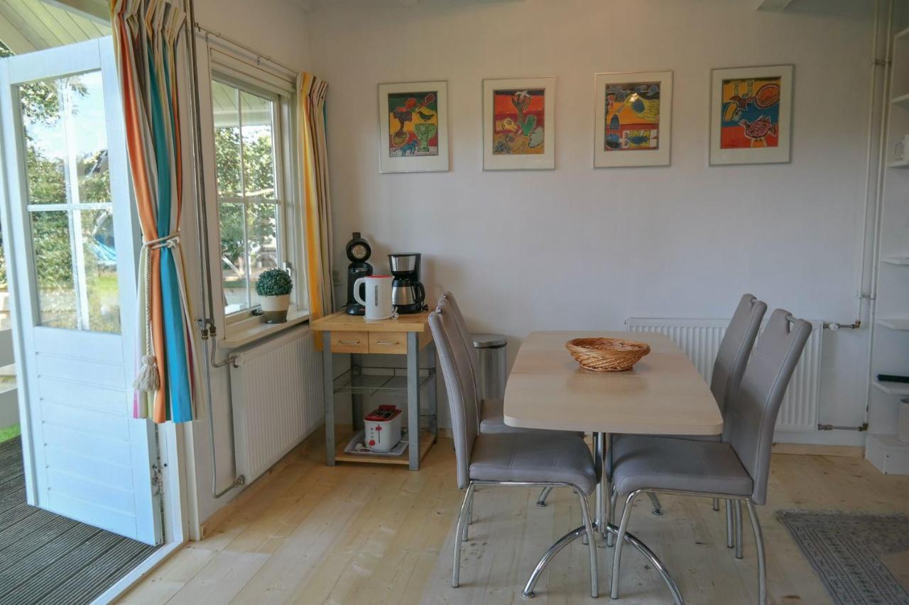 אנג'ום 3 Pers Waterfront Swedish House W Sauna, Modern Kitchen And Private Terrace מראה חיצוני תמונה